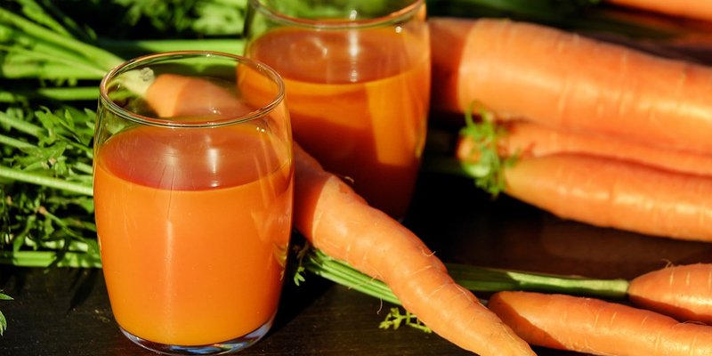 fresh carrot drink