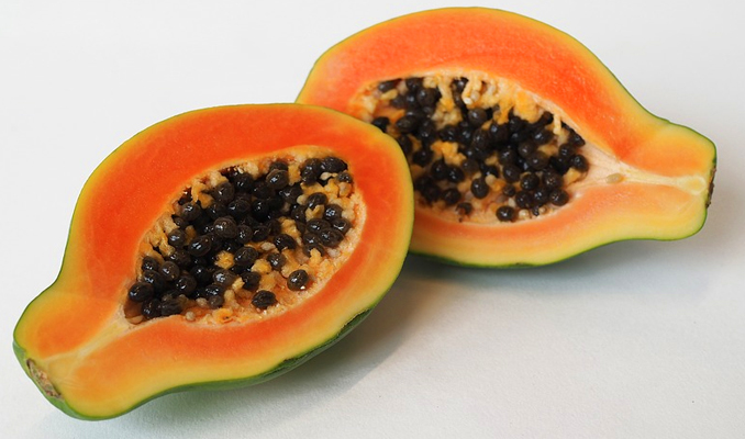 fresh ripe papaya