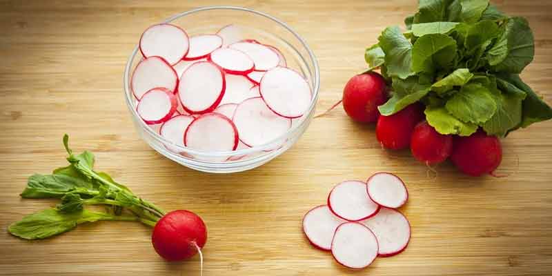 sliced radishes